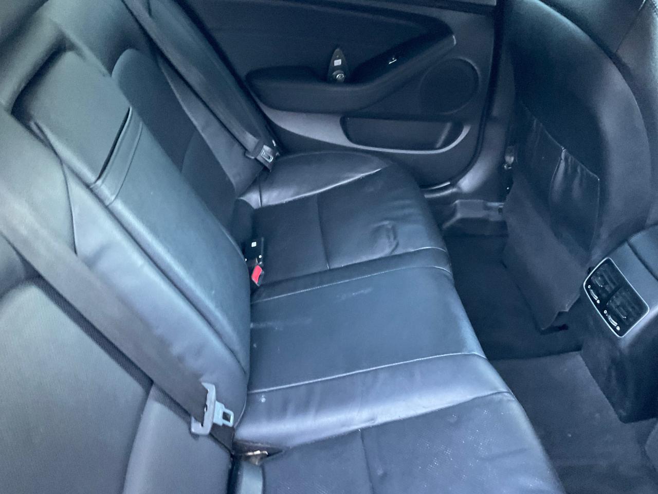 Kia Cadenza 4dr Sdn Premium 2016