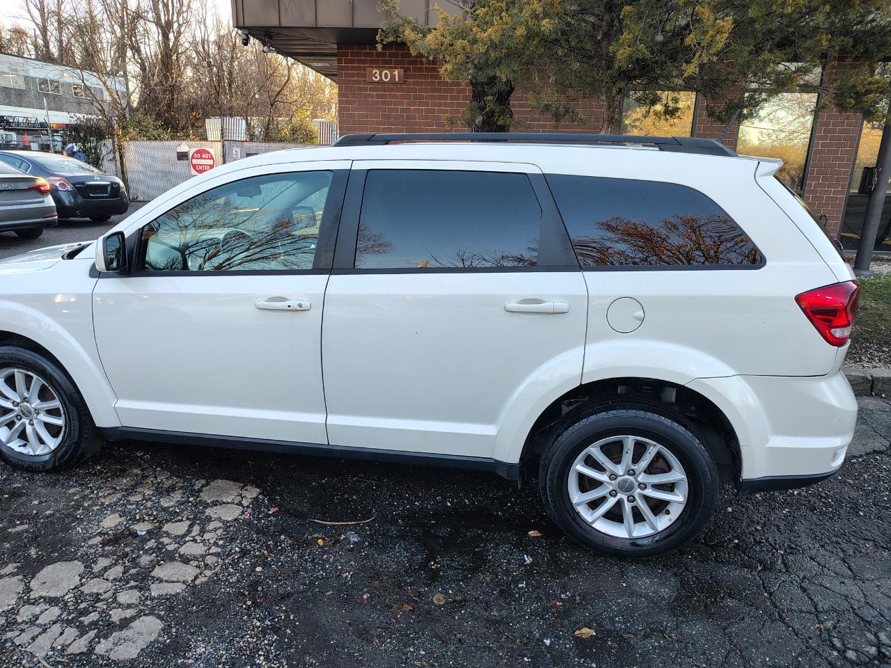 Dodge Journey FWD 4dr SXT 2016