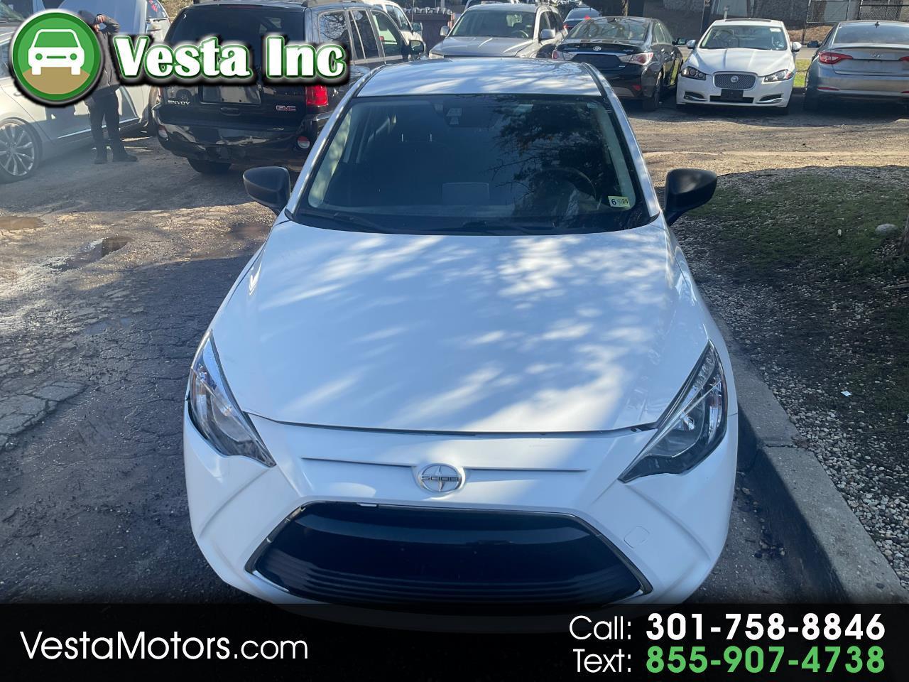 Scion iA 4dr Sdn Man (Natl) 2016