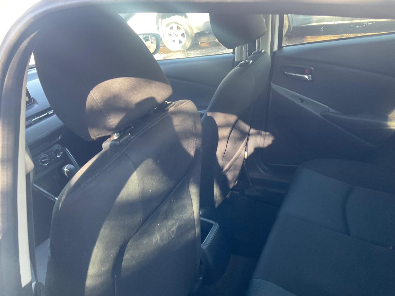 Scion iA 4dr Sdn Man (Natl) 2016