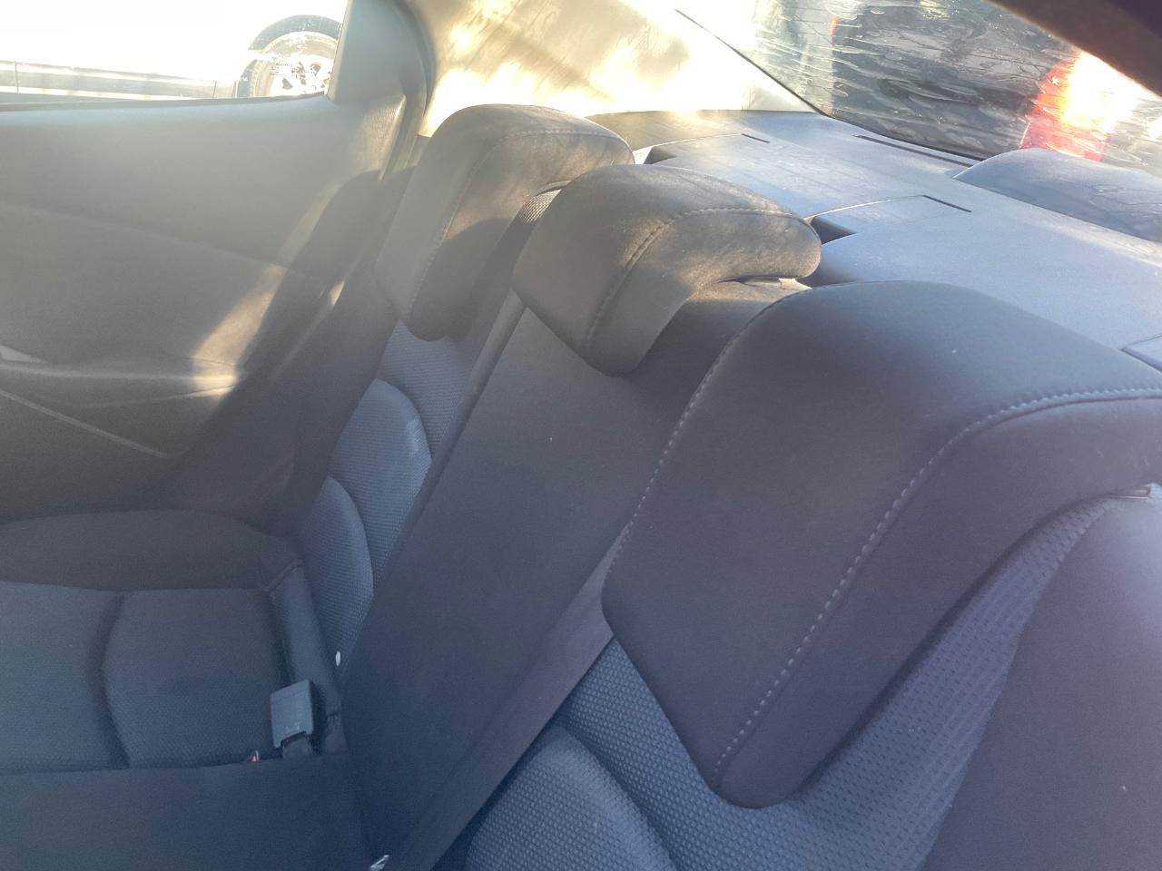 Scion iA 4dr Sdn Man (Natl) 2016