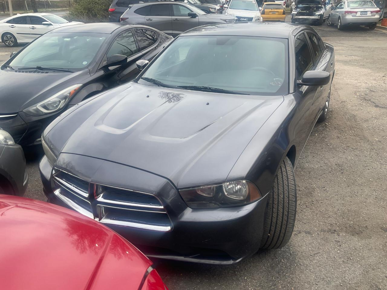 Dodge Charger 4dr Sdn SE RWD 2013