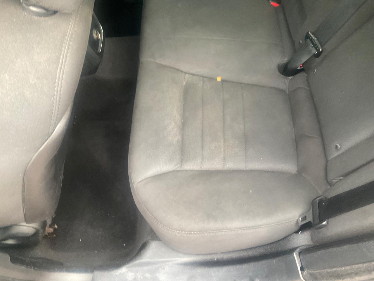 Dodge Charger 4dr Sdn SE RWD 2013