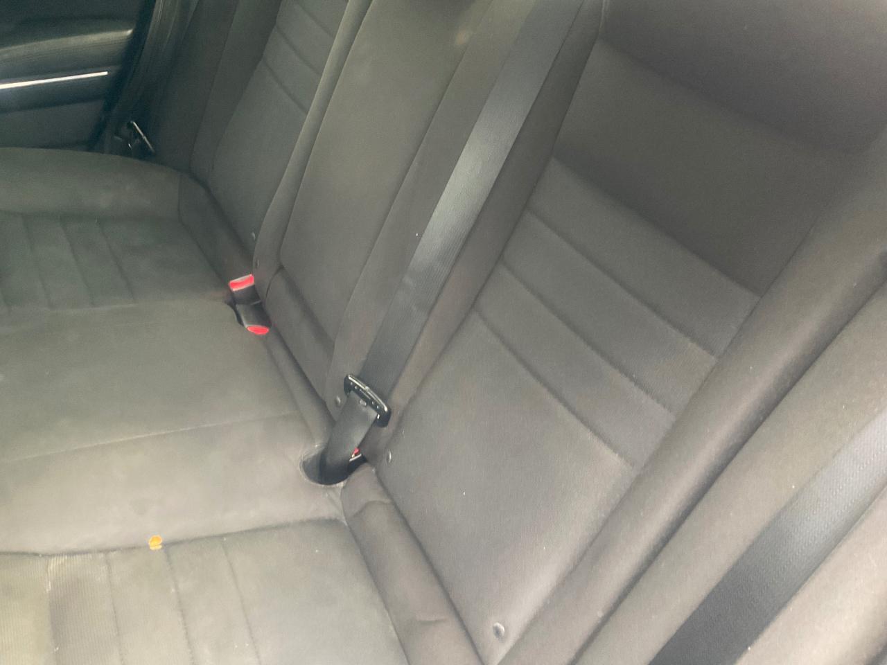 Dodge Charger 4dr Sdn SE RWD 2013