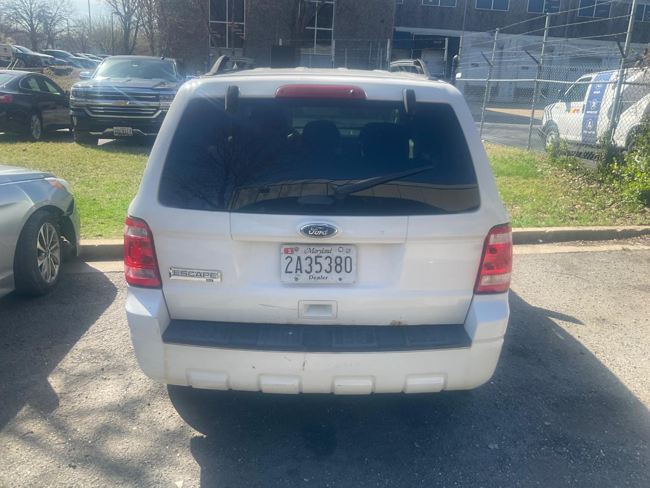 Ford Escape 4WD 4dr XLT 2012