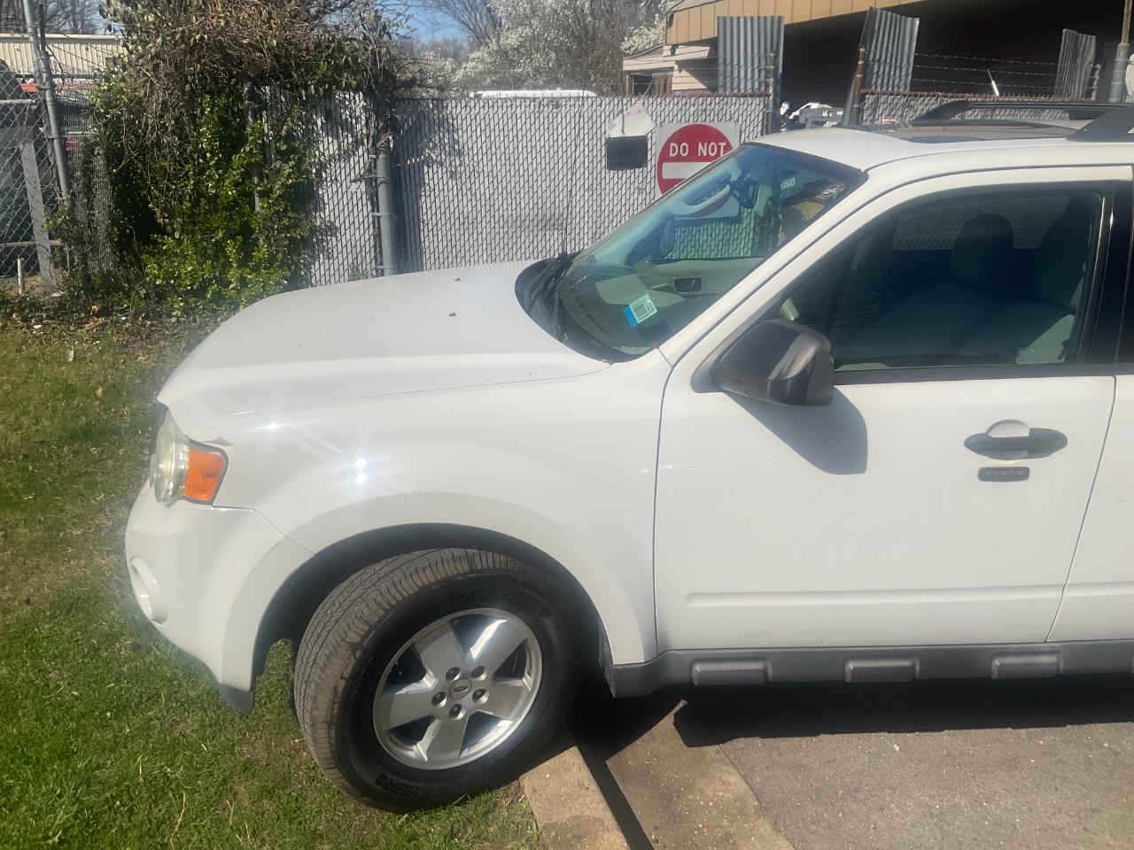 Ford Escape 4WD 4dr XLT 2012