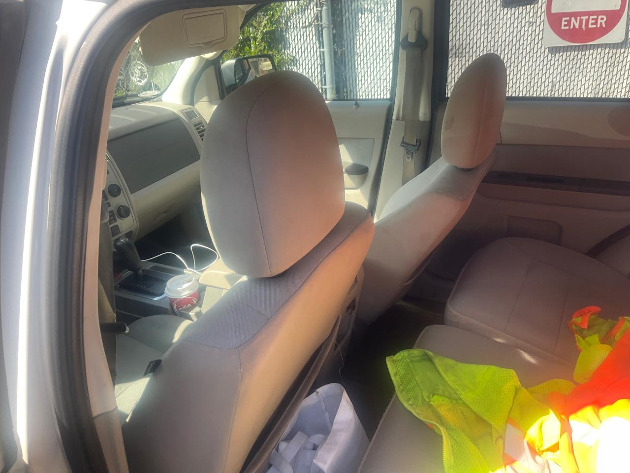 Ford Escape 4WD 4dr XLT 2012