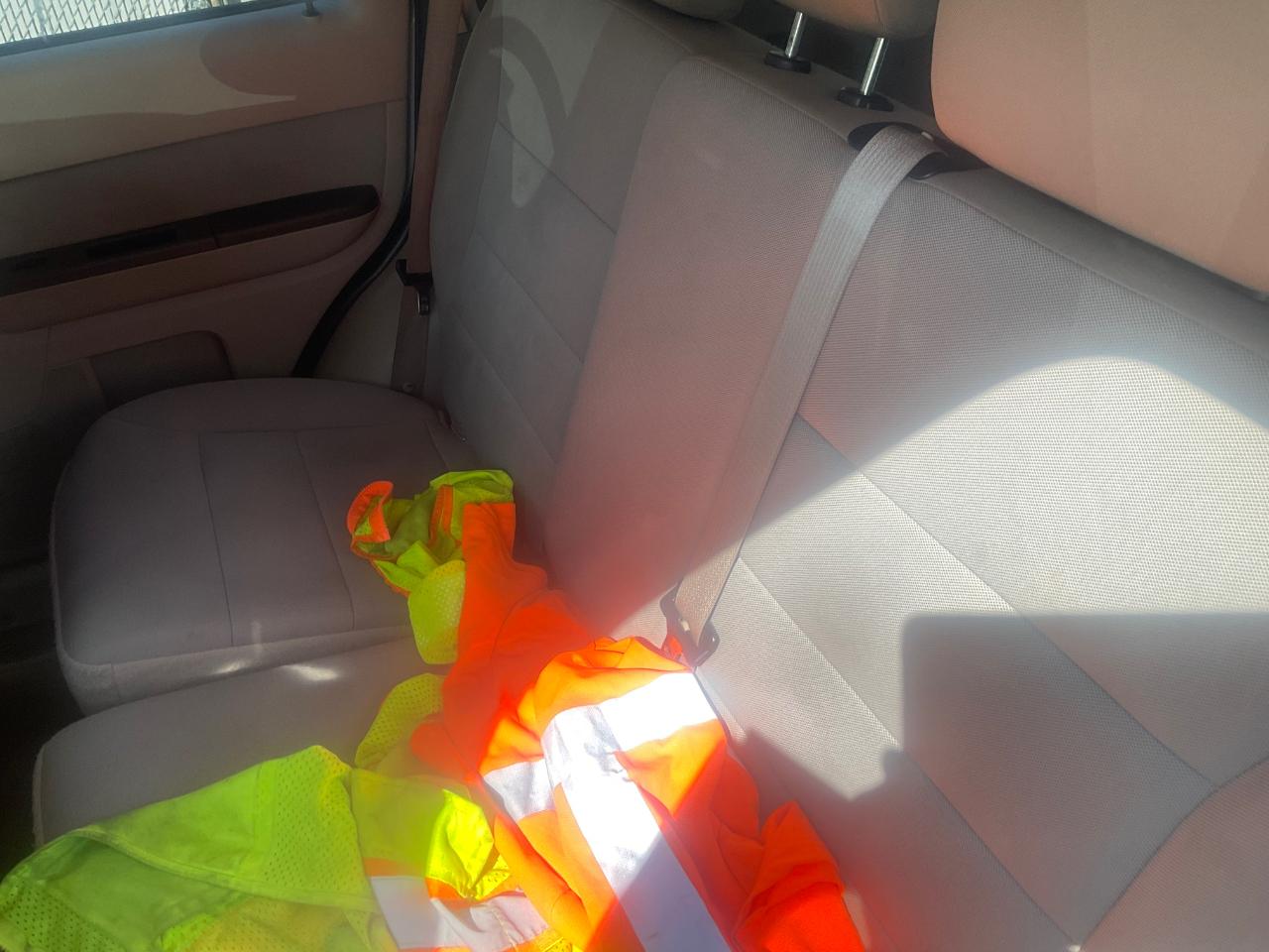 Ford Escape 4WD 4dr XLT 2012