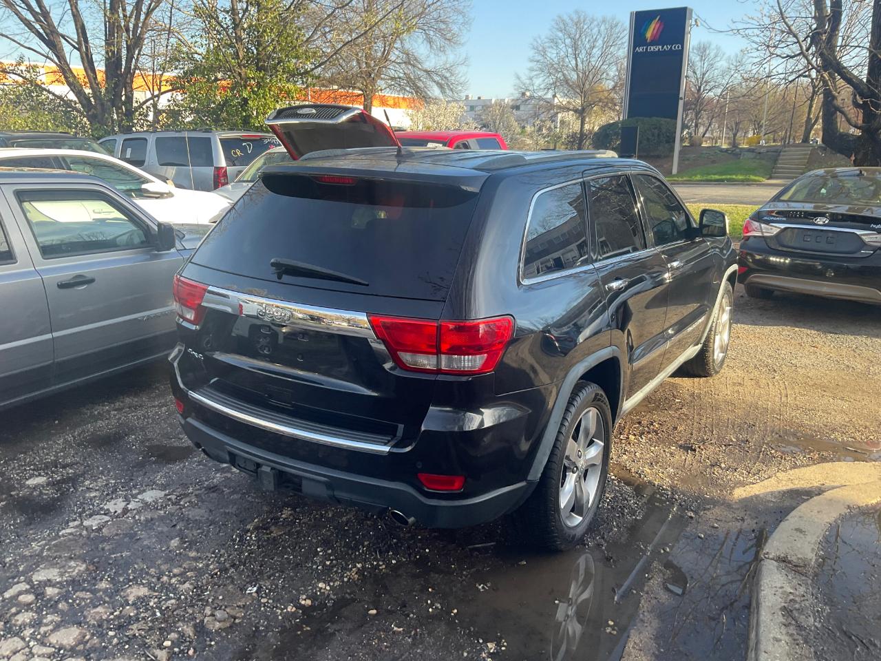 Jeep Grand Cherokee 4WD 4dr Overland 2011