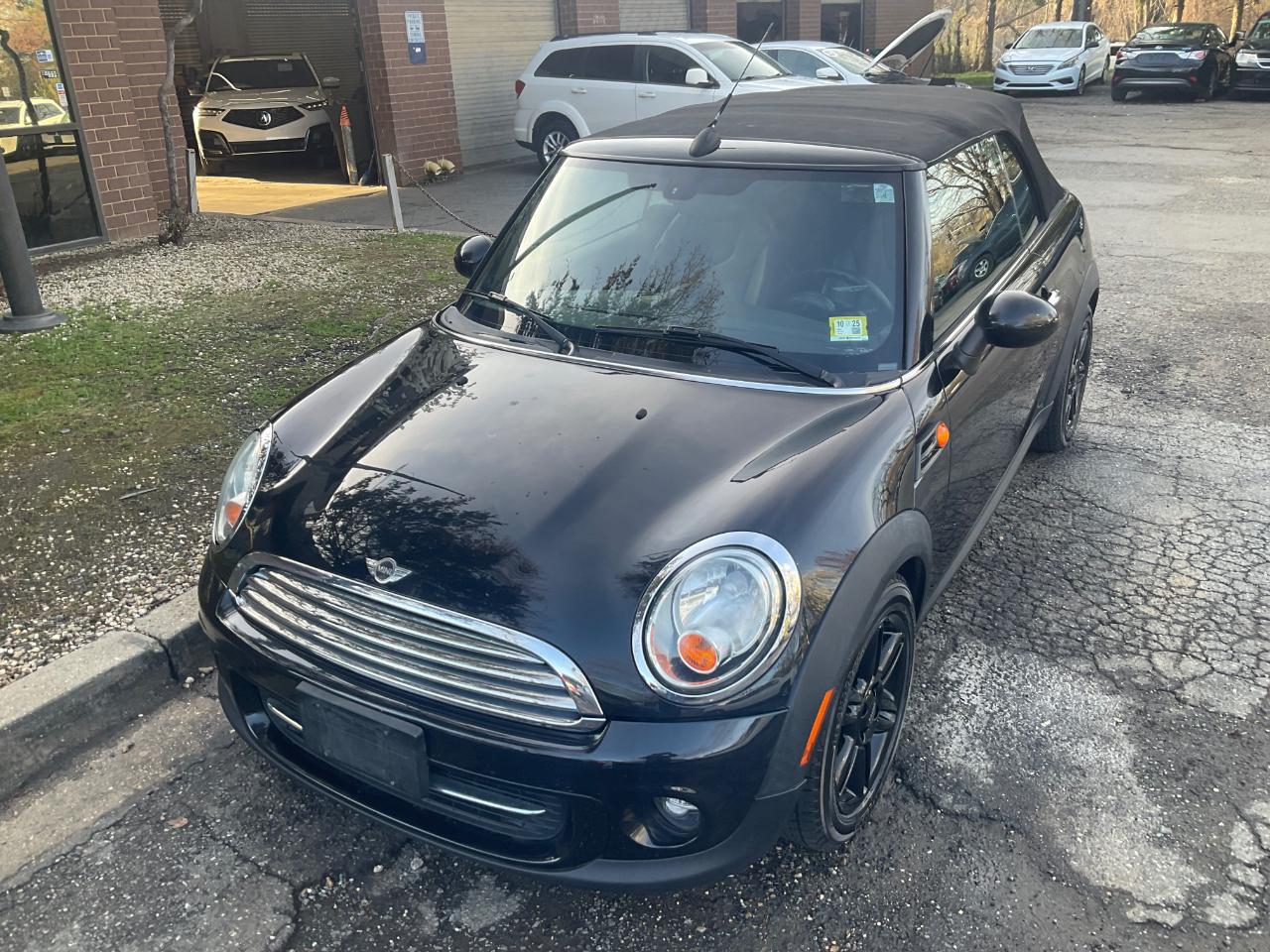 MINI Cooper Convertible 2dr 2015