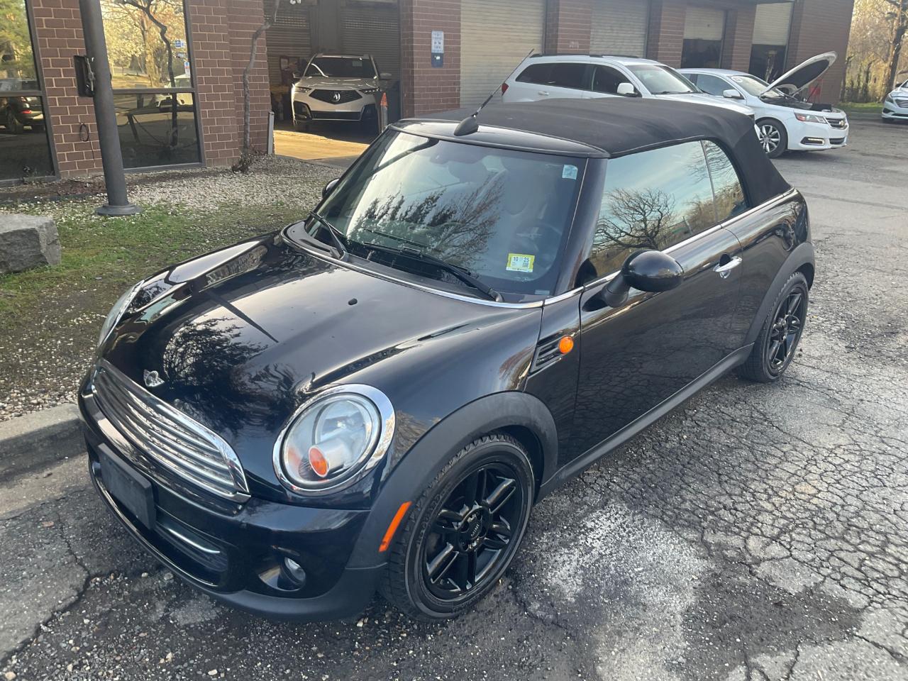 MINI Cooper Convertible 2dr 2015