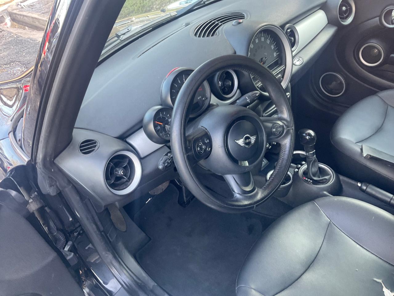 MINI Cooper Convertible 2dr 2015