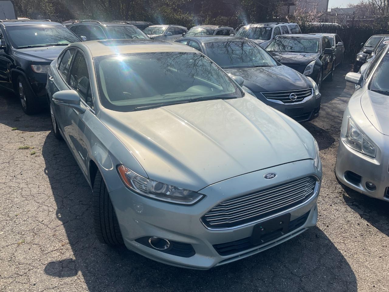 Ford Fusion 4dr Sdn SE Hybrid FWD 2013