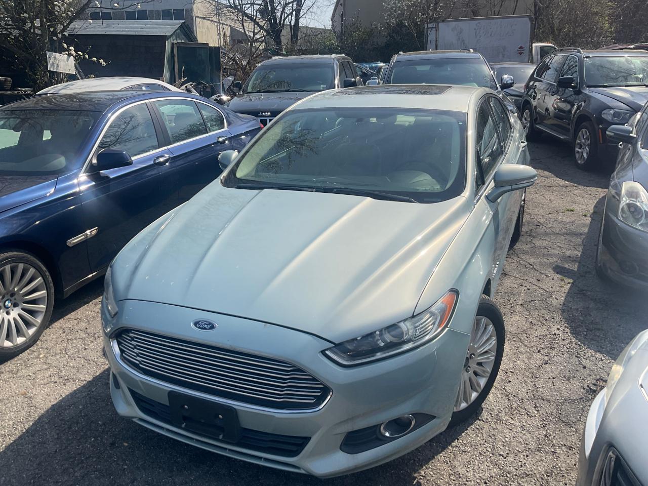 Ford Fusion 4dr Sdn SE Hybrid FWD 2013