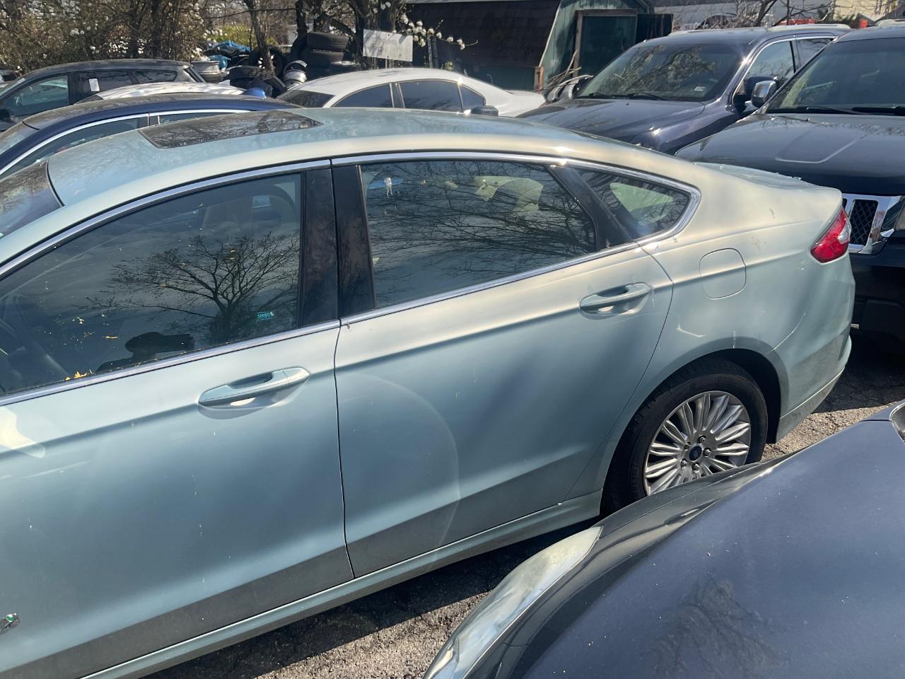 Ford Fusion 4dr Sdn SE Hybrid FWD 2013