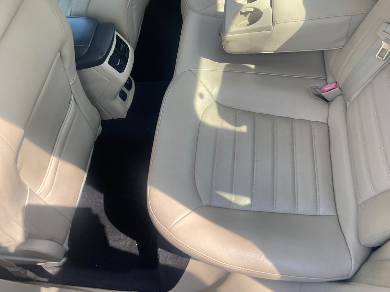 Ford Fusion 4dr Sdn SE Hybrid FWD 2013