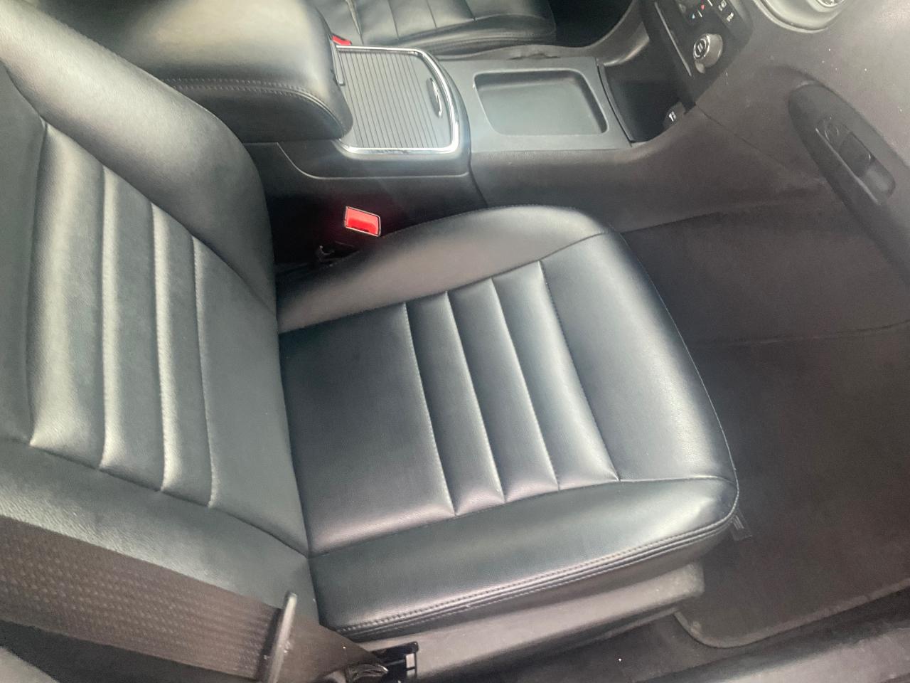 Dodge Charger 4dr Sdn Police RWD 2014