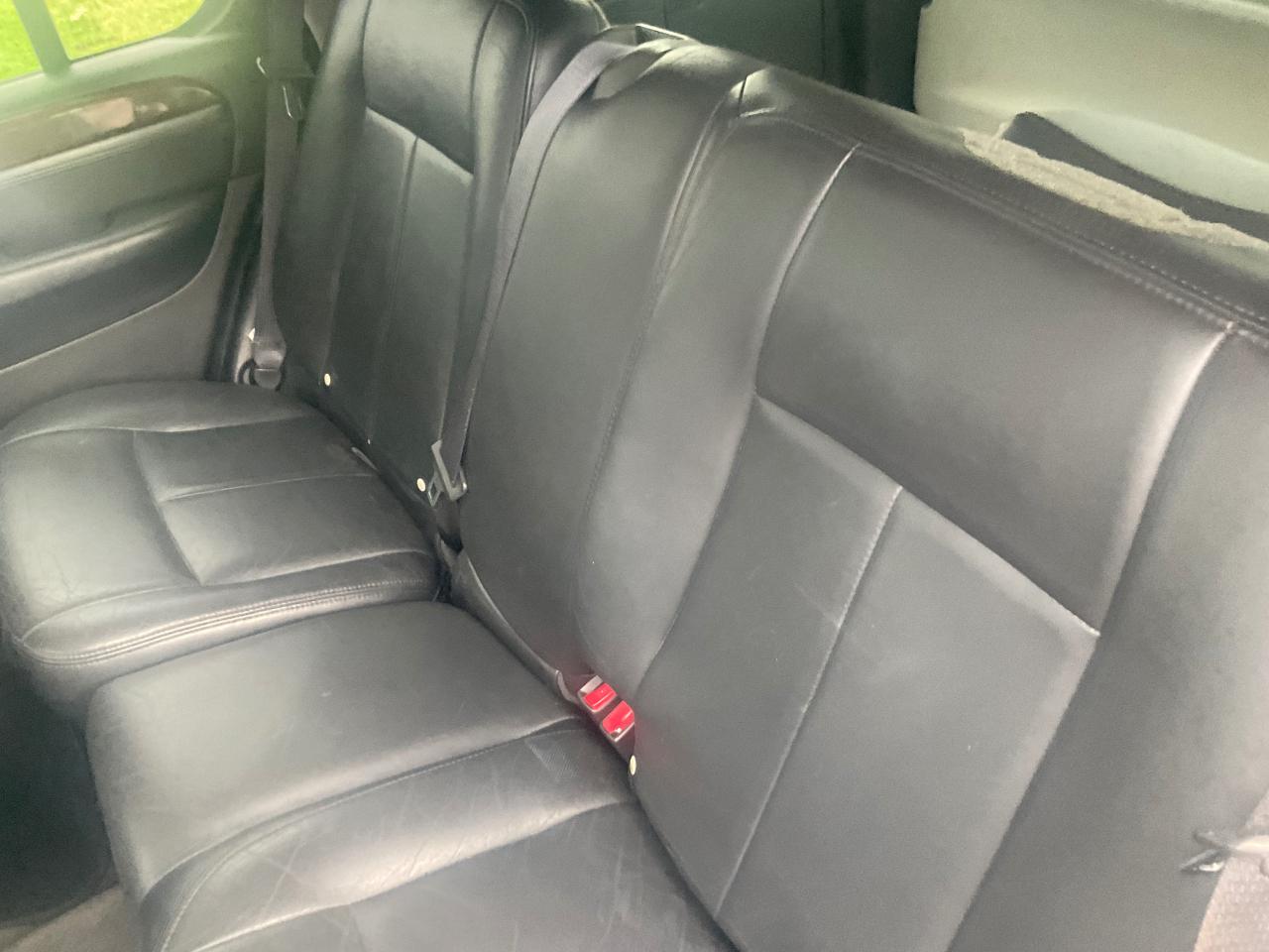 GMC Envoy 4dr 4WD Denali 2006