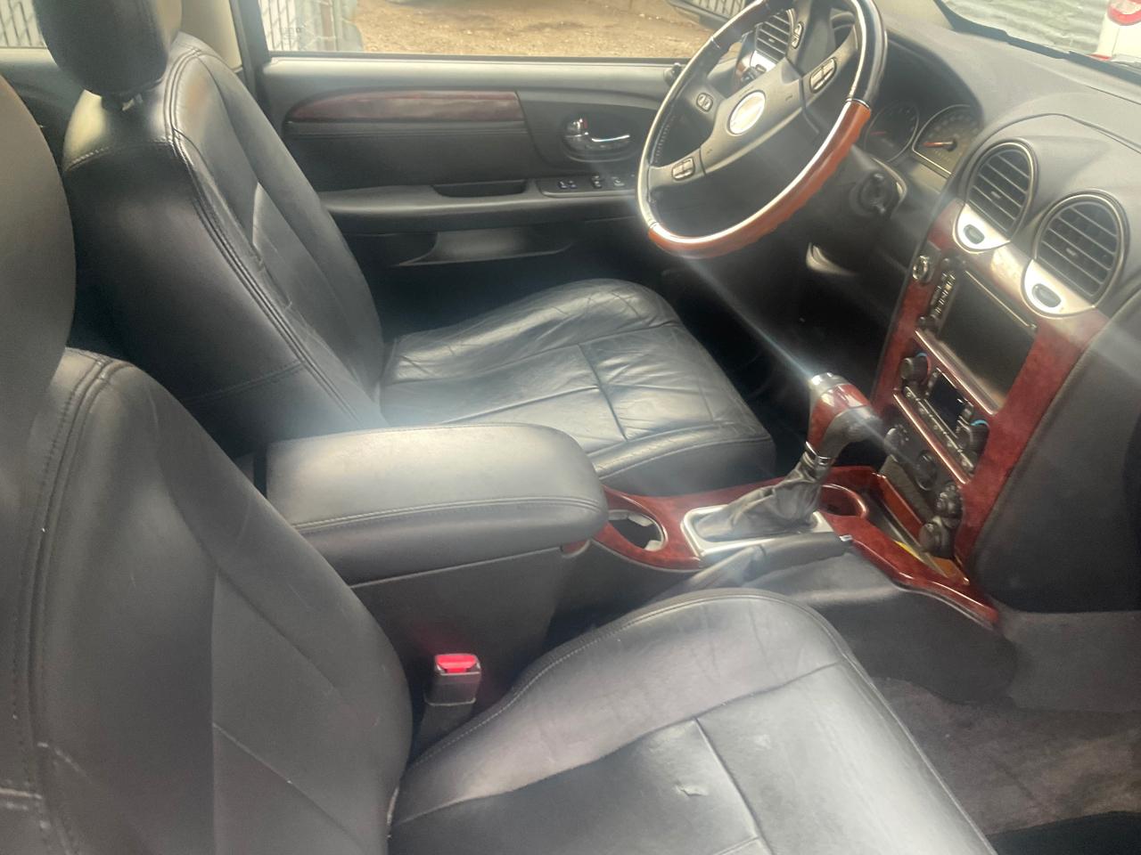 GMC Envoy 4dr 4WD Denali 2006