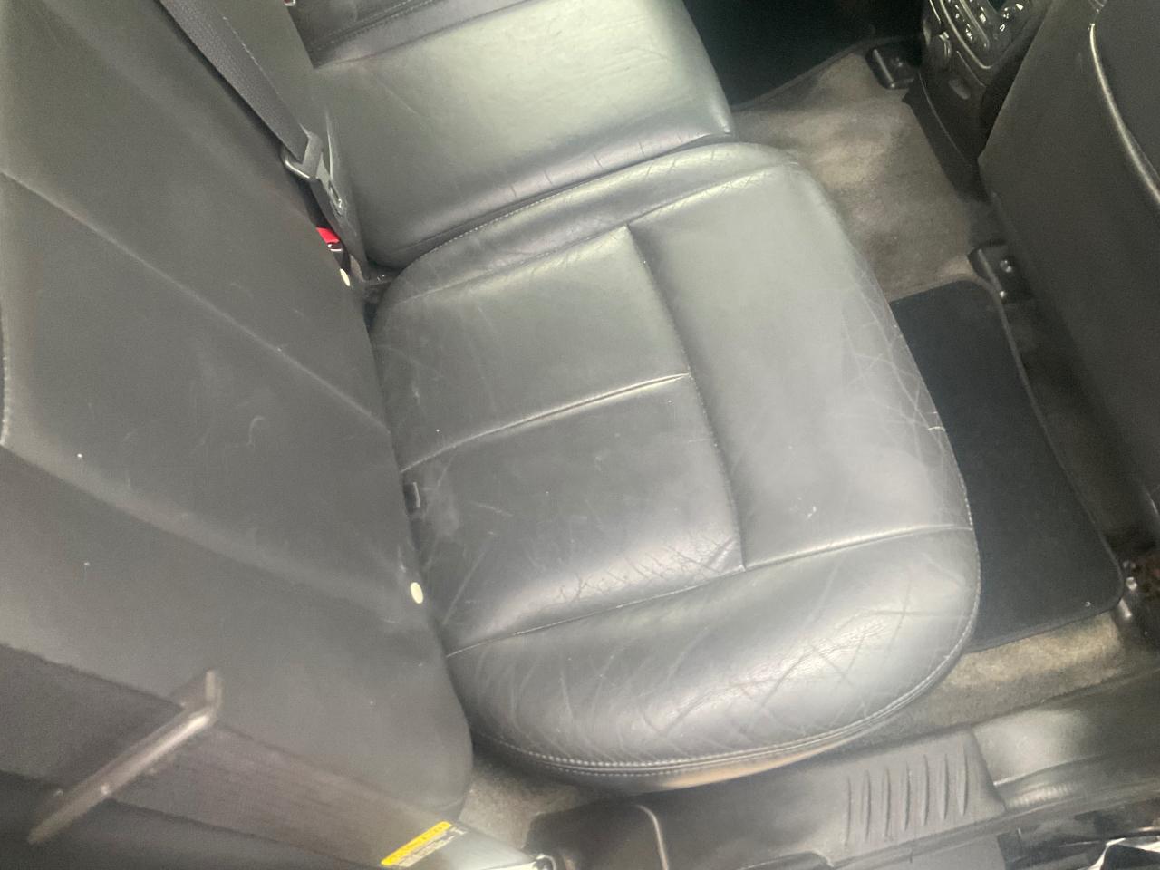 GMC Envoy 4dr 4WD Denali 2006