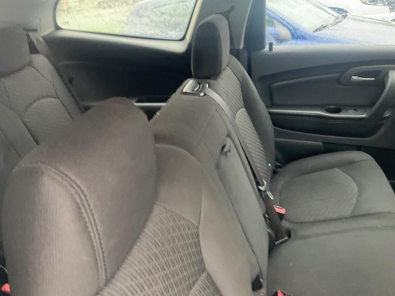 Chevrolet Traverse FWD 4dr LT w/1LT 2010