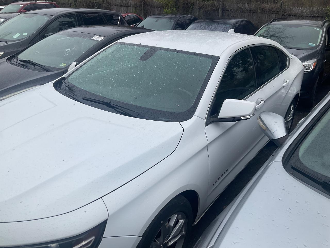 Chevrolet Impala 4dr Sdn LT w/1LT 2018