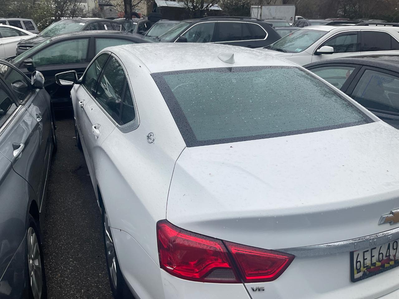 Chevrolet Impala 4dr Sdn LT w/1LT 2018