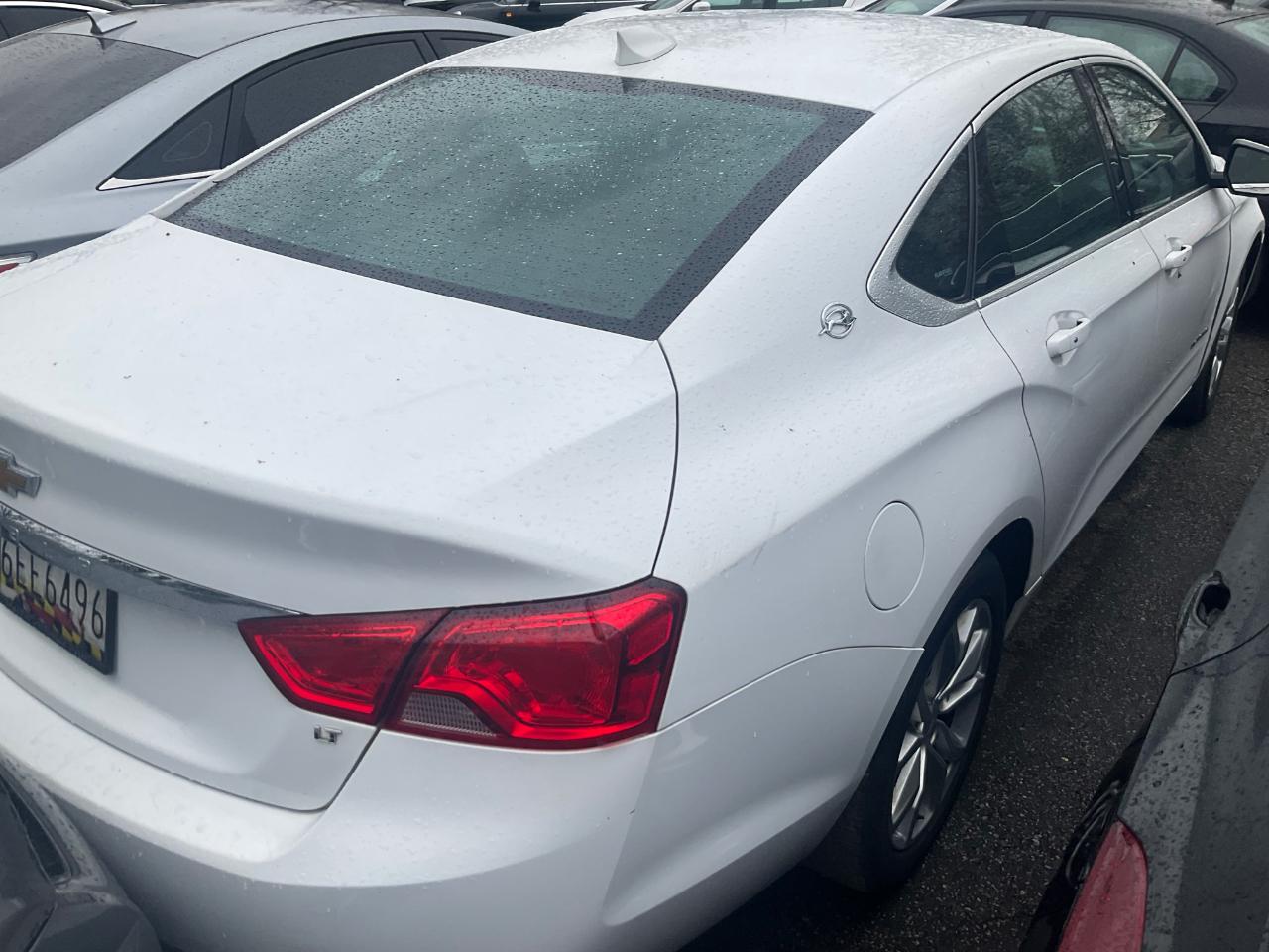 Chevrolet Impala 4dr Sdn LT w/1LT 2018