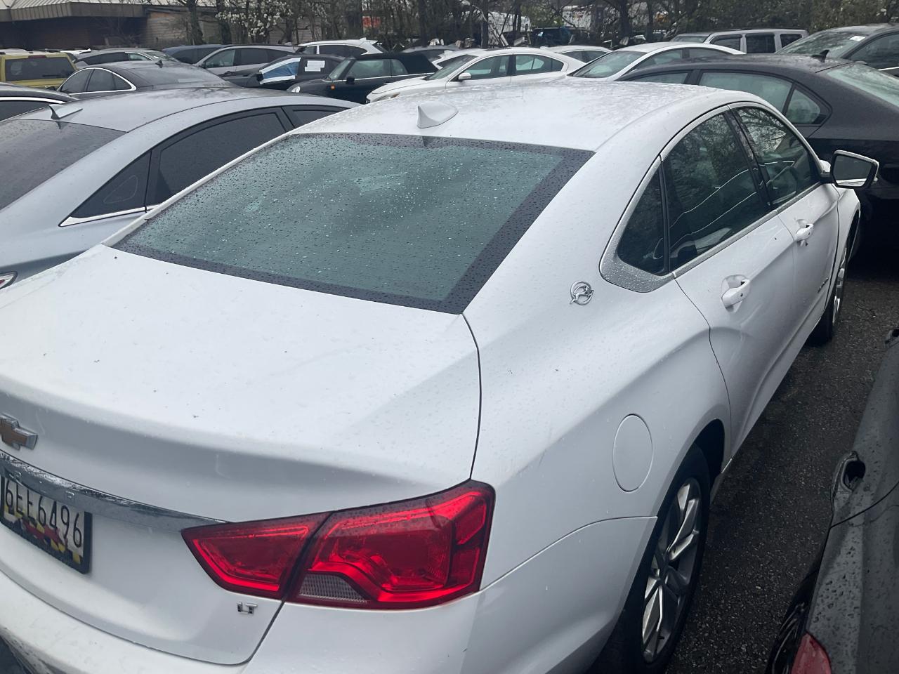 Chevrolet Impala 4dr Sdn LT w/1LT 2018