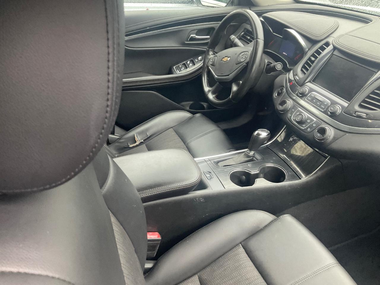 Chevrolet Impala 4dr Sdn LT w/1LT 2018