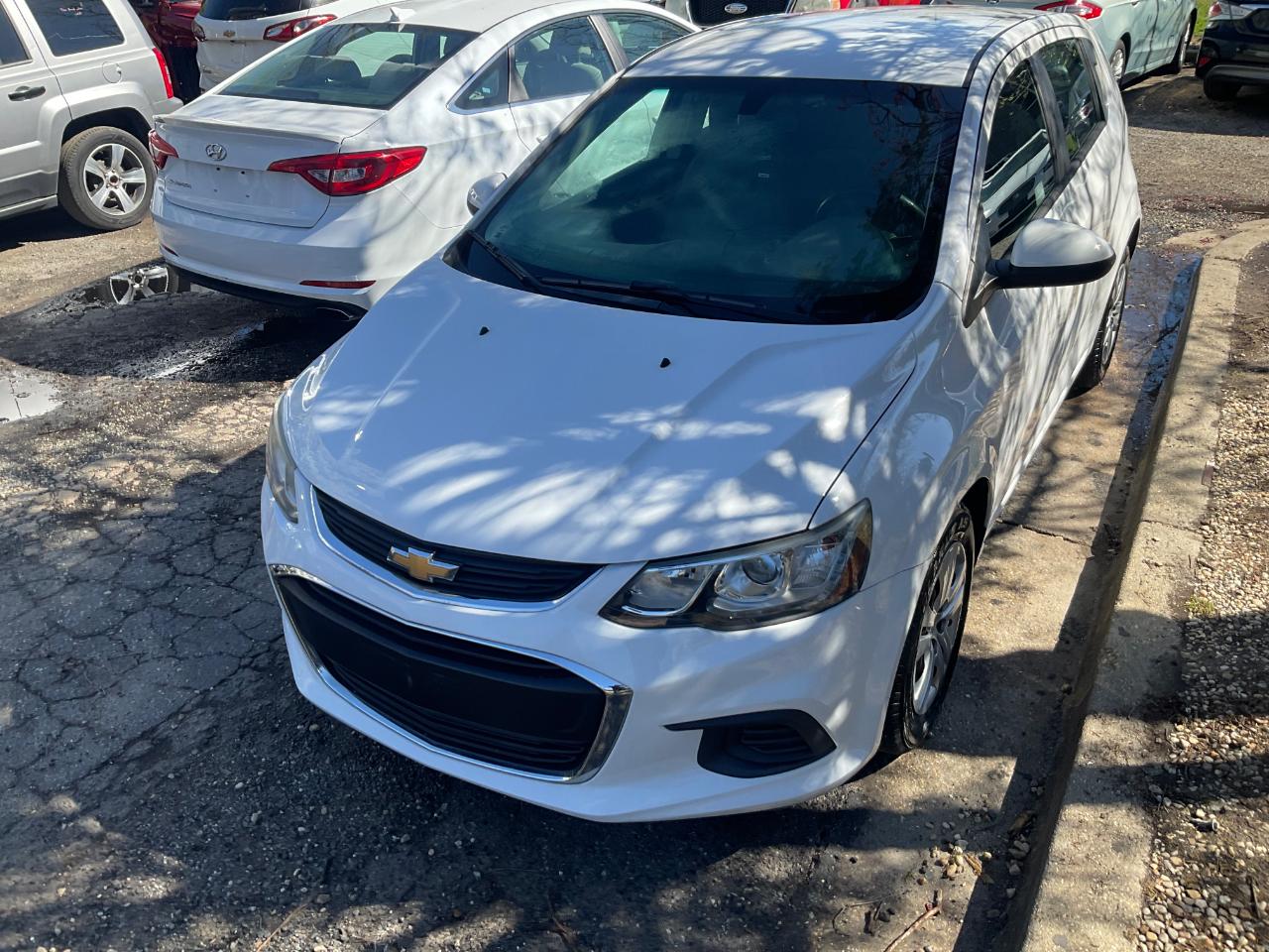 Chevrolet Sonic 5dr HB Auto LT w/1FL 2017