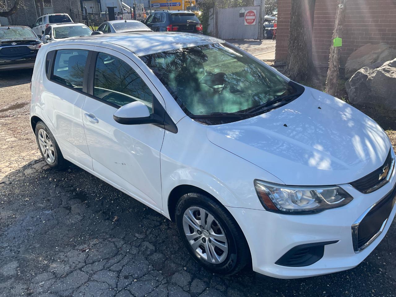 Chevrolet Sonic 5dr HB Auto LT w/1FL 2017