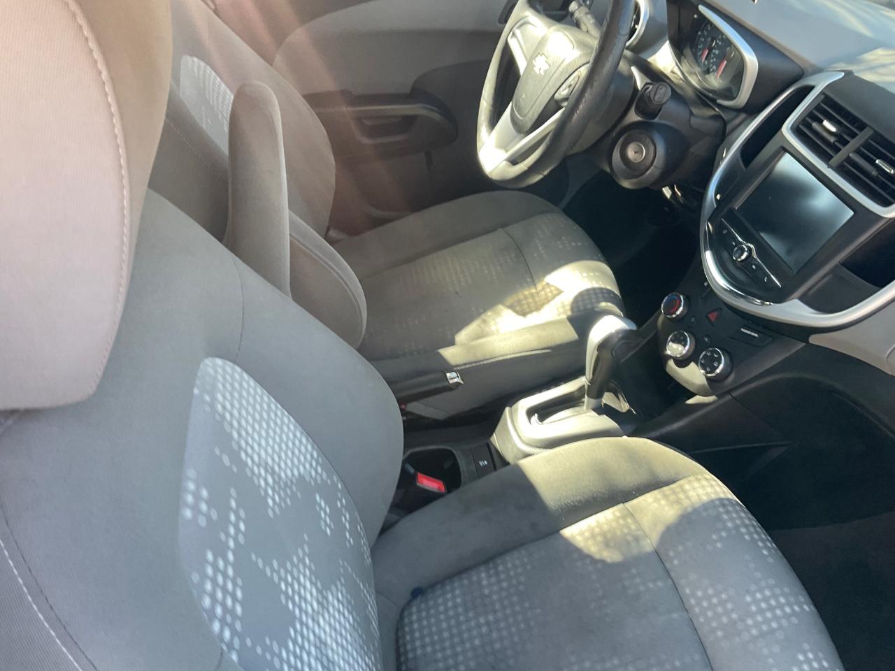 Chevrolet Sonic 5dr HB Auto LT w/1FL 2017