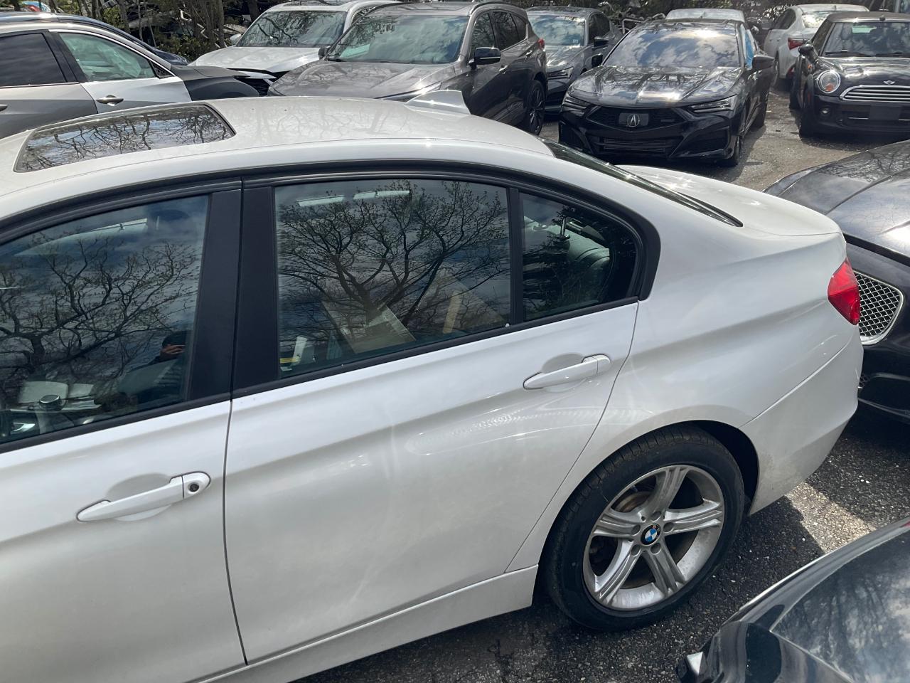 BMW 3 Series 4dr Sdn 328i xDrive AWD SULEV South Africa 2015