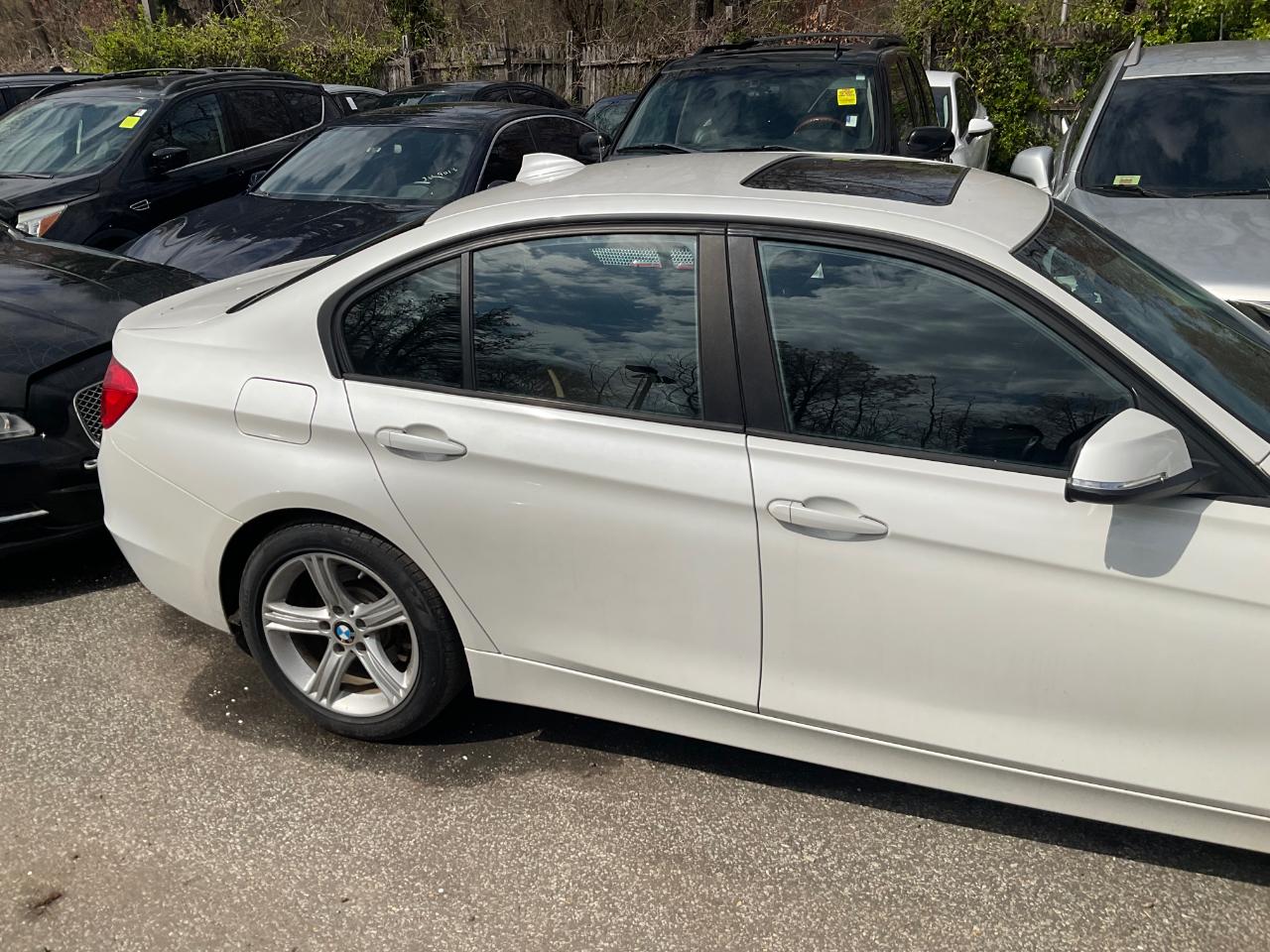 BMW 3 Series 4dr Sdn 328i xDrive AWD SULEV South Africa 2015