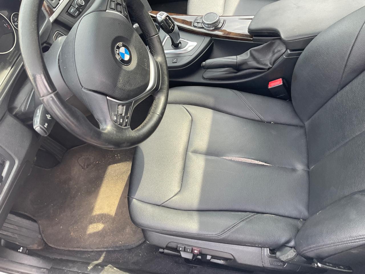 BMW 3 Series 4dr Sdn 328i xDrive AWD SULEV South Africa 2015