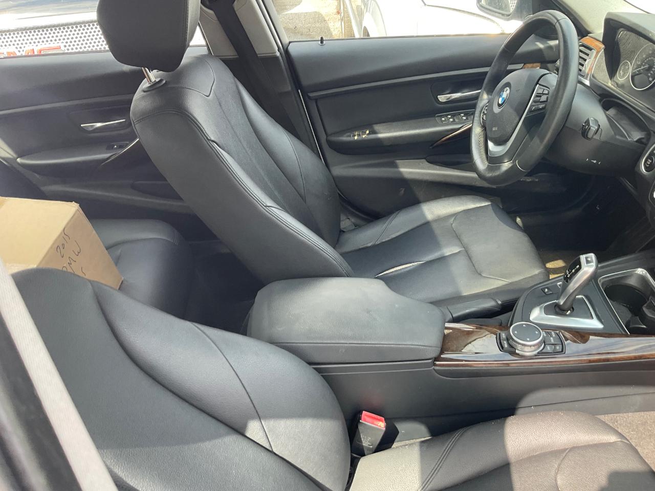 BMW 3 Series 4dr Sdn 328i xDrive AWD SULEV South Africa 2015