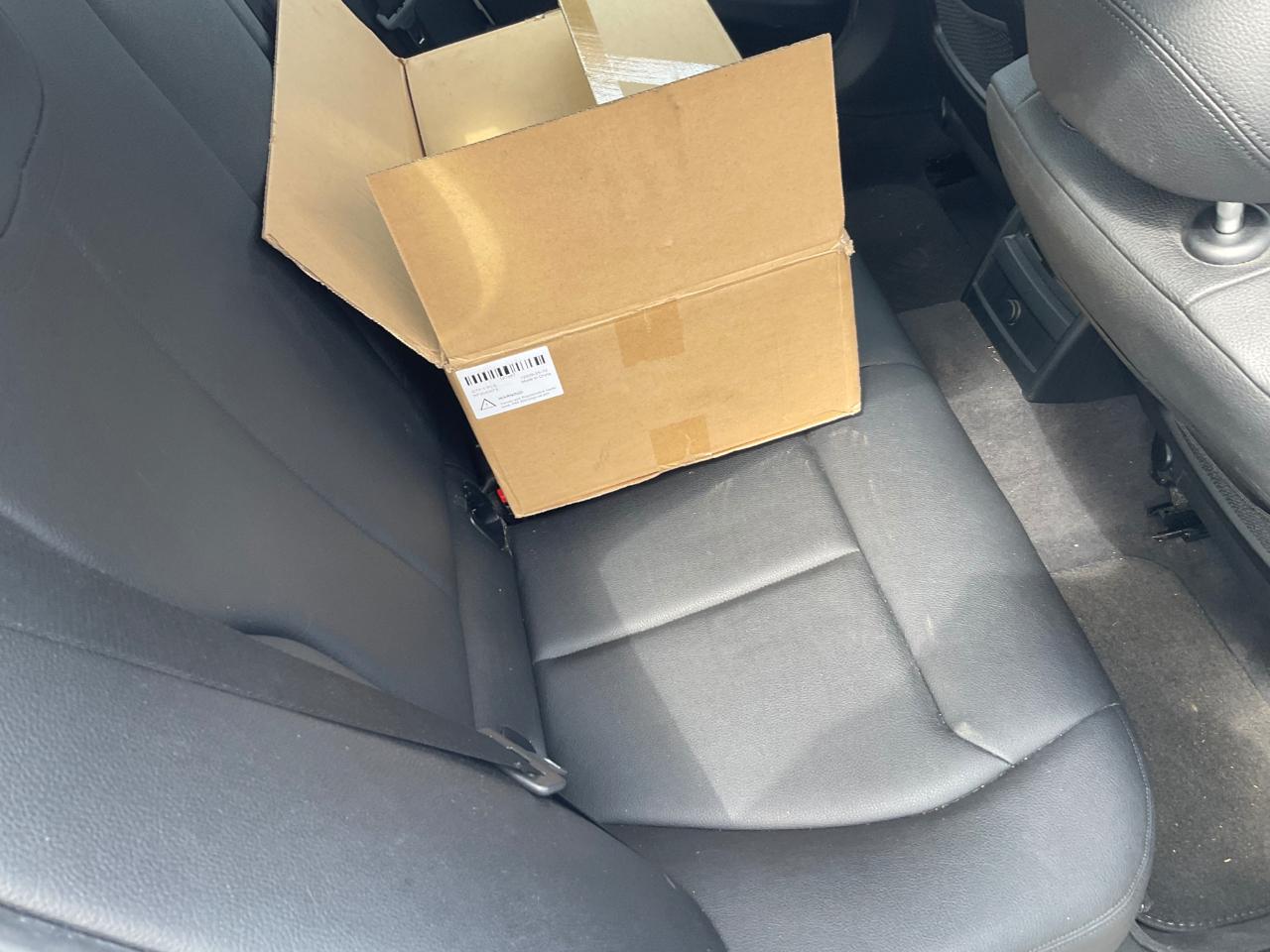 BMW 3 Series 4dr Sdn 328i xDrive AWD SULEV South Africa 2015