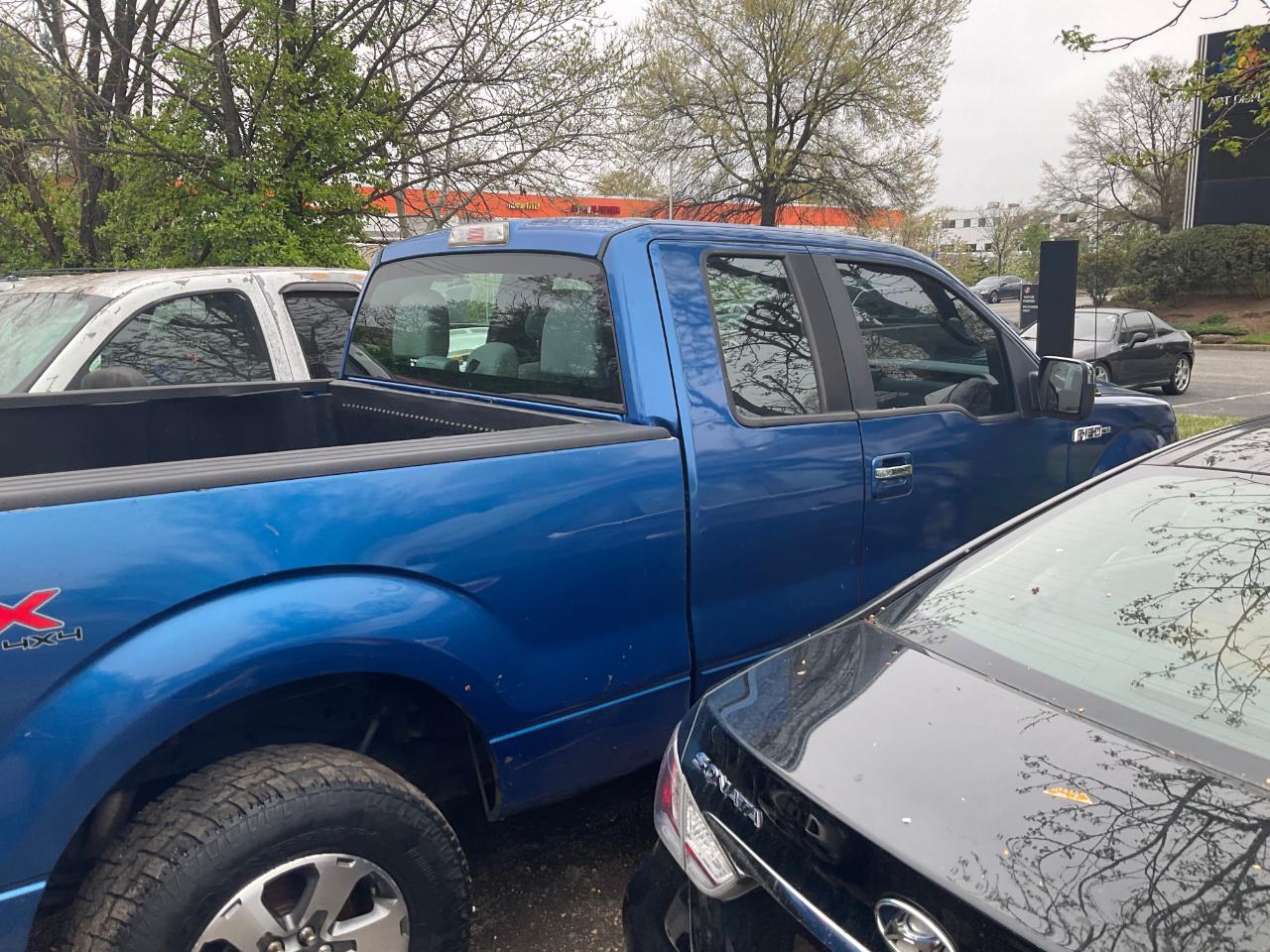 Ford F-150 4WD SuperCab 145" Lariat 2013