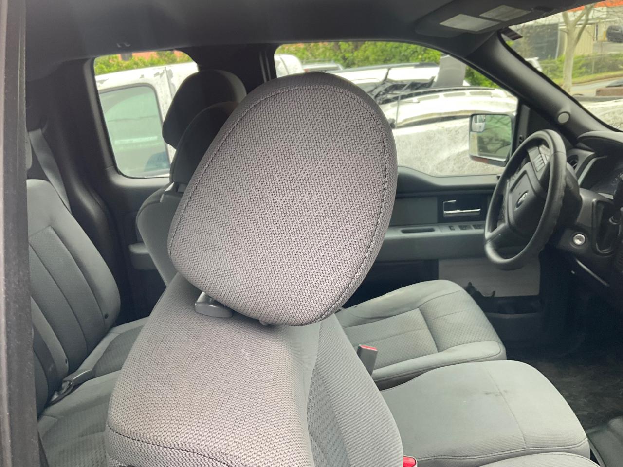 Ford F-150 4WD SuperCab 145" Lariat 2013