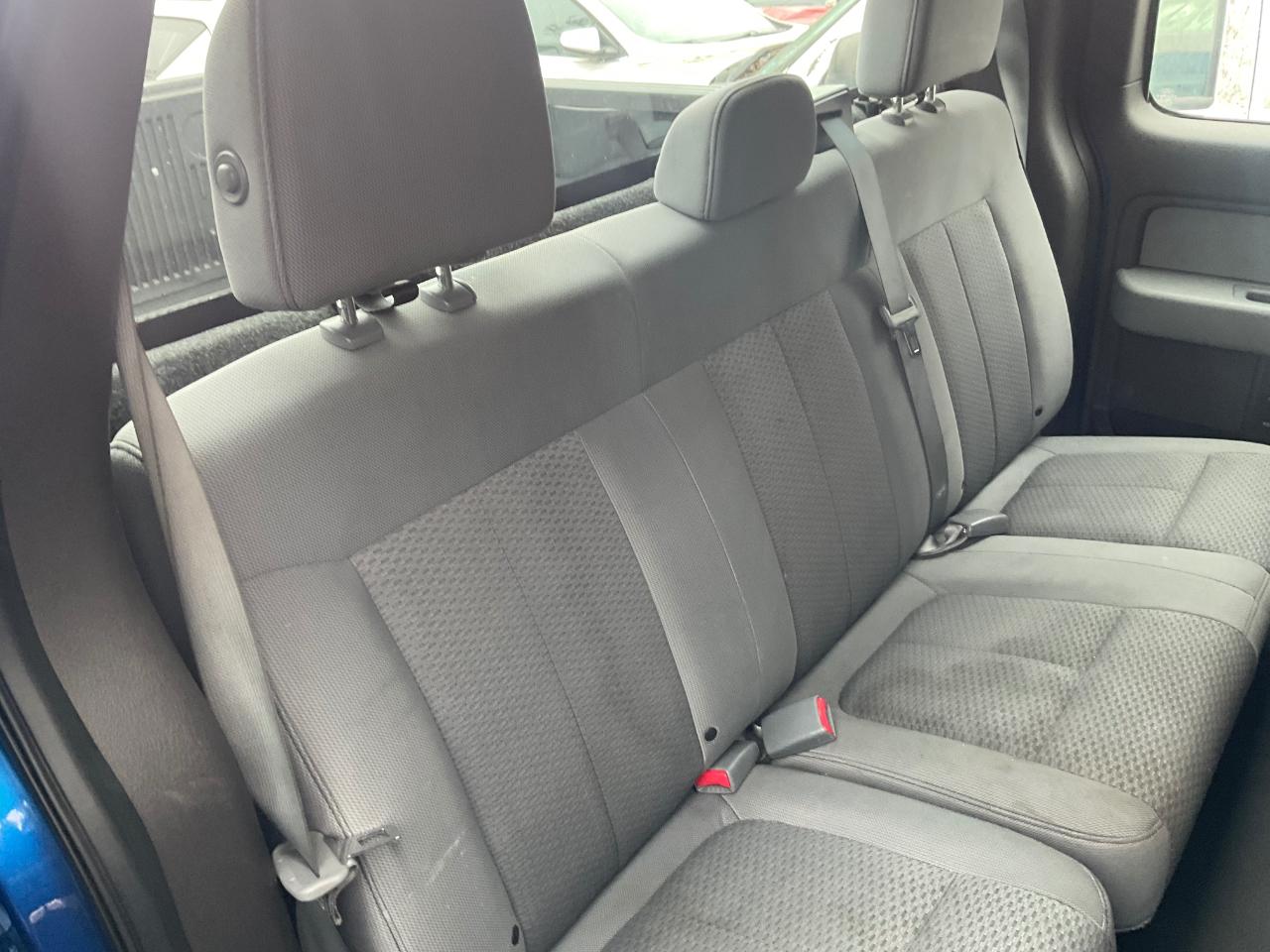 Ford F-150 4WD SuperCab 145" Lariat 2013