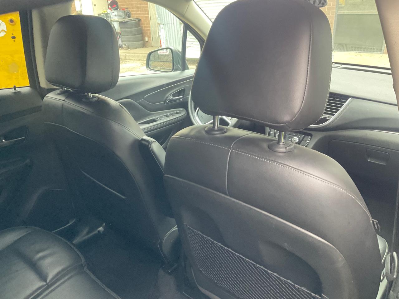 Buick Encore FWD 4dr Essence 2017