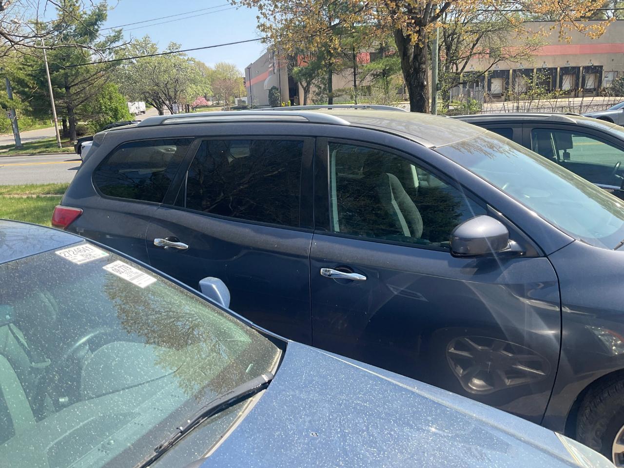 Nissan Pathfinder 2WD 4dr Platinum 2014