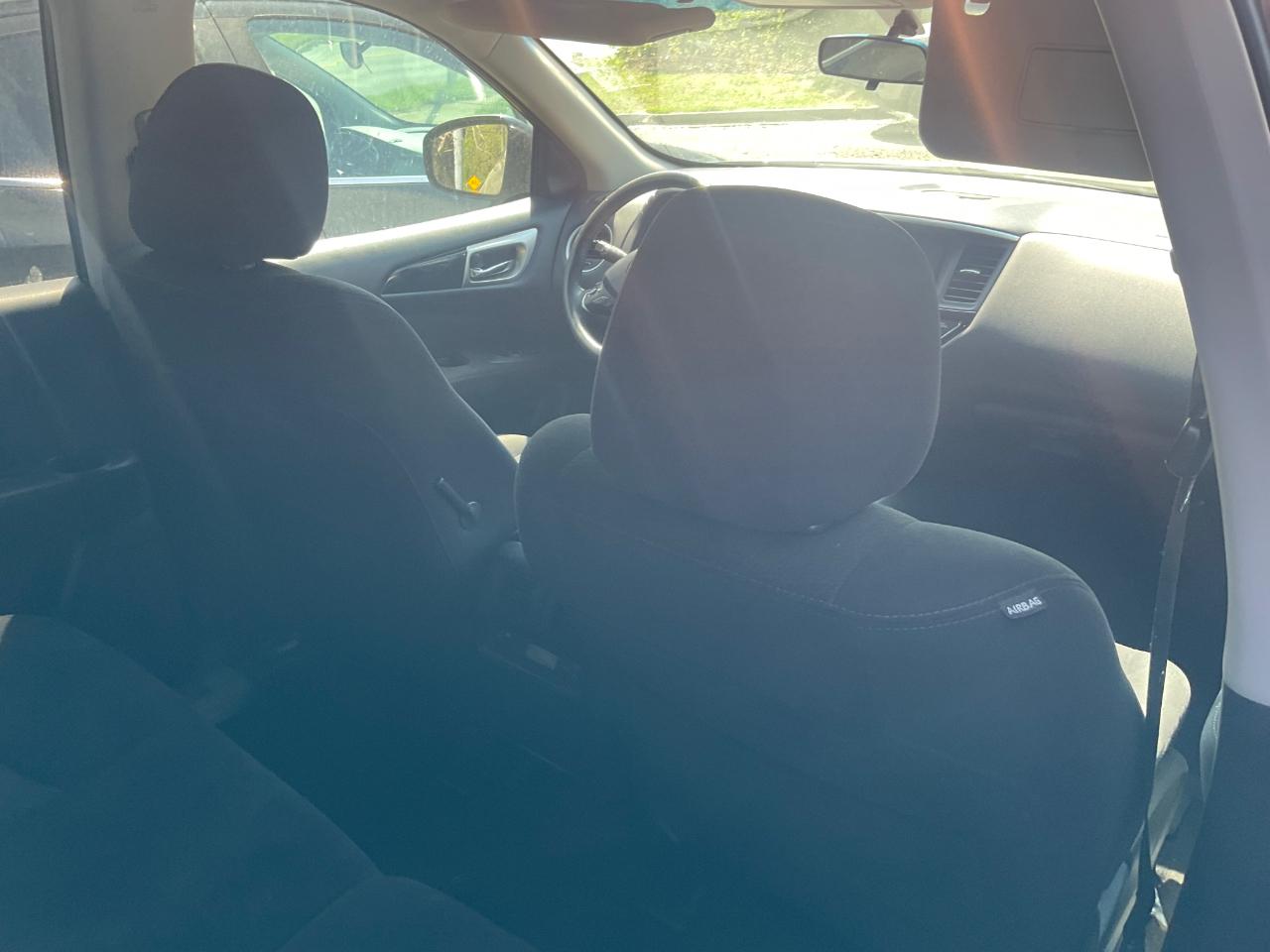 Nissan Pathfinder 2WD 4dr Platinum 2014