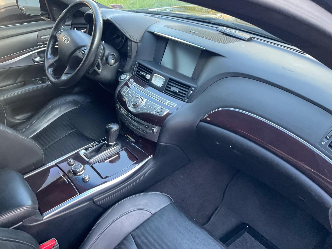 Infiniti M37 4dr Sdn RWD 2013