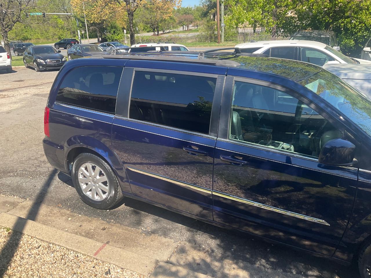 Chrysler Town & Country 4dr Wgn Touring 2014