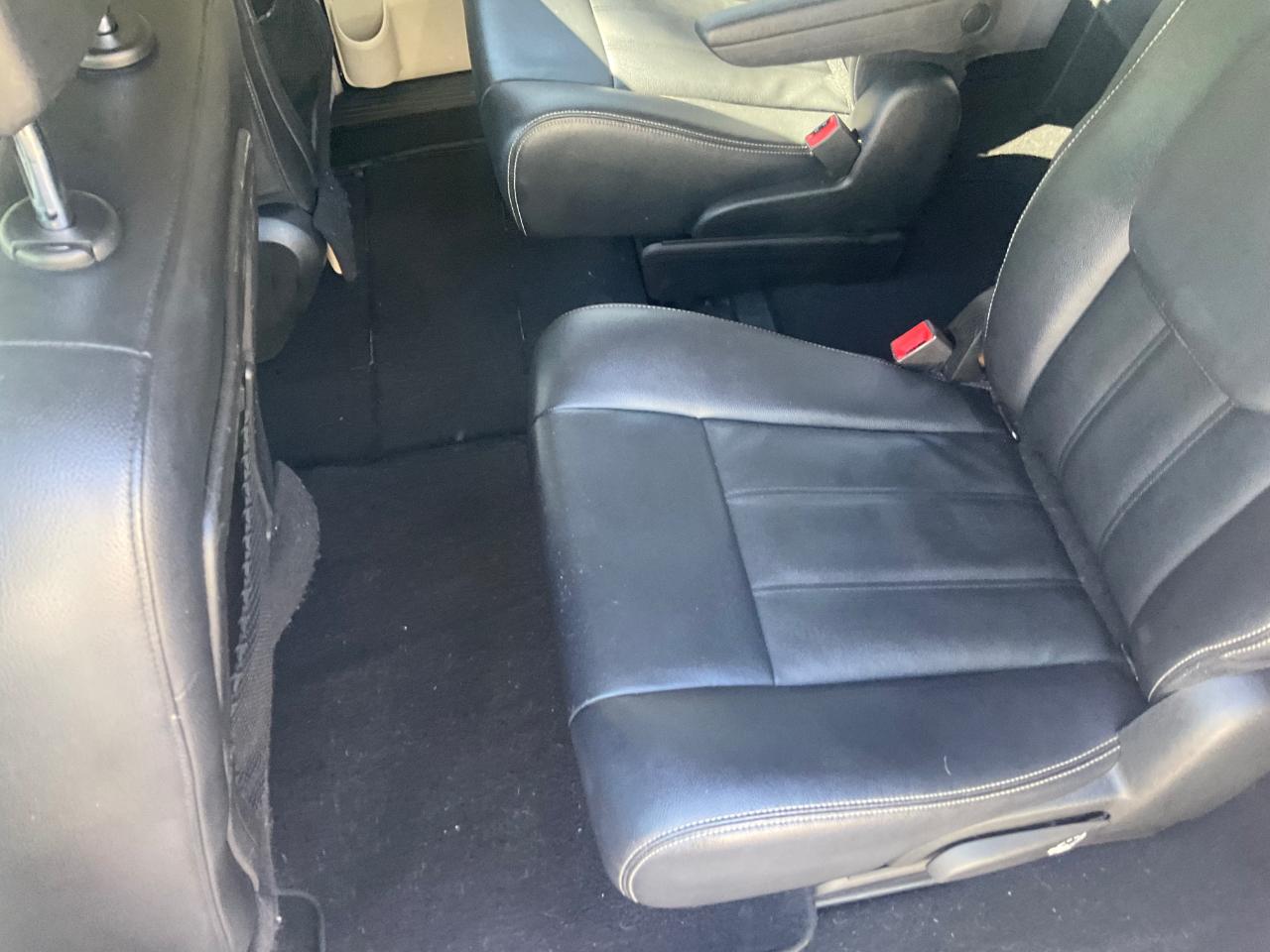 Chrysler Town & Country 4dr Wgn Touring 2014