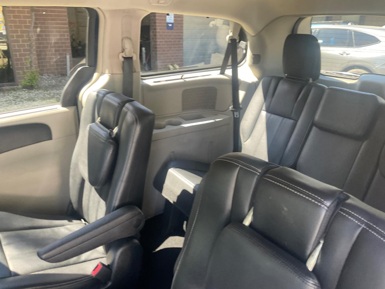 Chrysler Town & Country 4dr Wgn Touring 2014