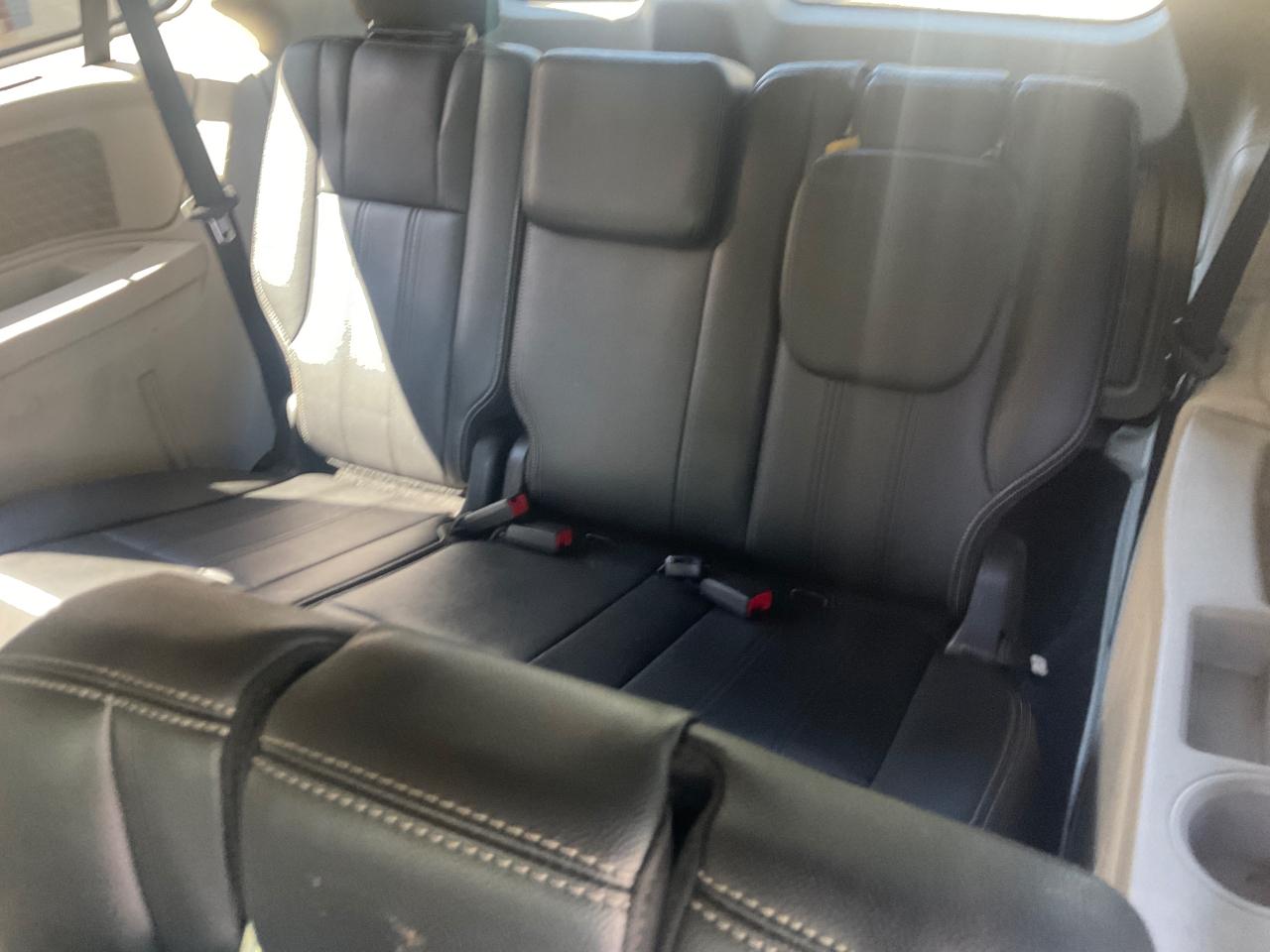 Chrysler Town & Country 4dr Wgn Touring 2014