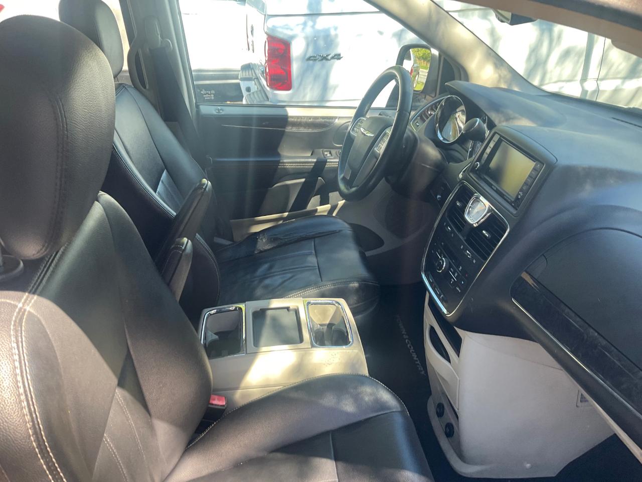 Chrysler Town & Country 4dr Wgn Touring 2014